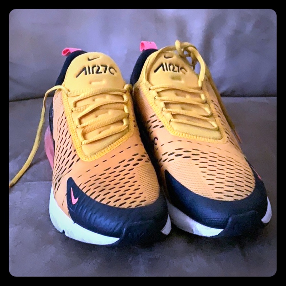 Air Max 270 Multicolored - Women 10.5M (Men 9.5M)